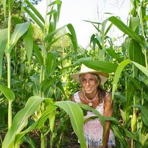 Meet your Posher, Renee